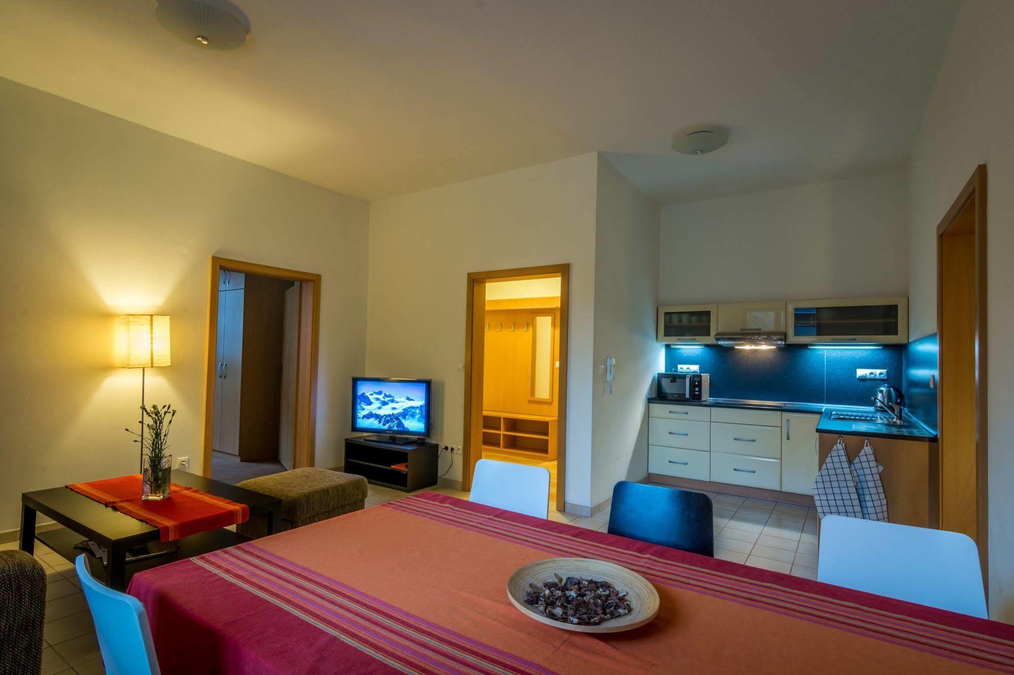 Apartmany Weissov Dom Banská Štiavnica Buitenkant foto