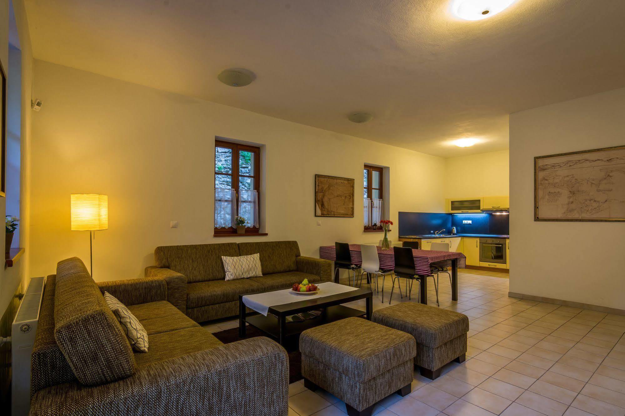 Apartmany Weissov Dom Banská Štiavnica Buitenkant foto