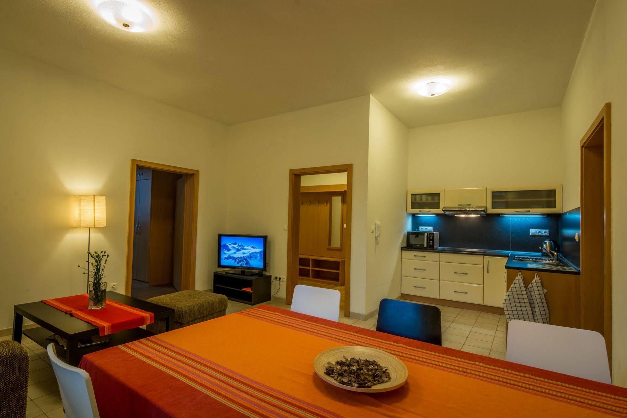 Apartmany Weissov Dom Banská Štiavnica Buitenkant foto